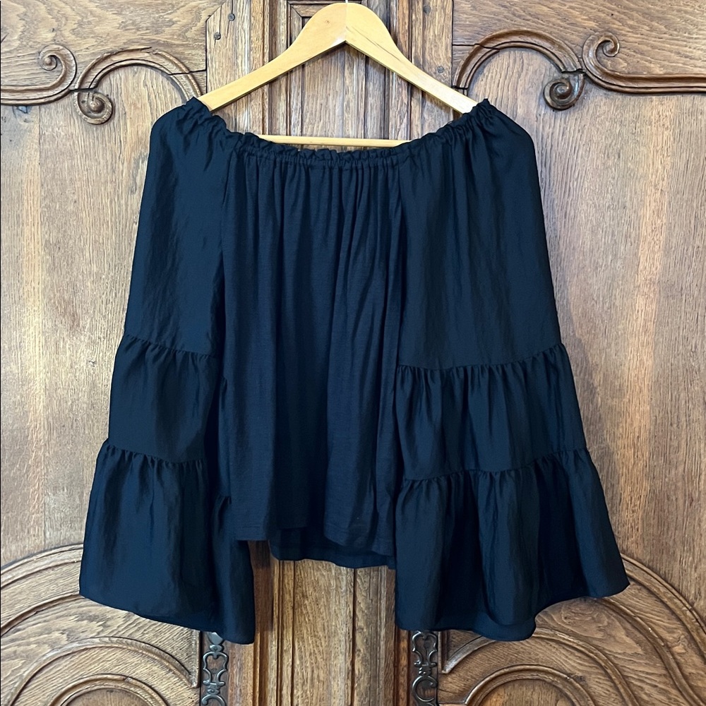 Anthropologie off-the-shoulder tiered blouse with bell sleeves - Picture 6 of 10